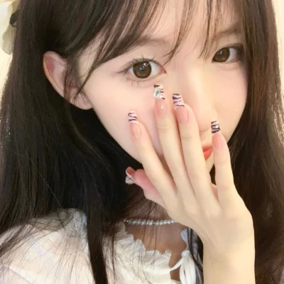 美到犯规！100张女生高清耐看头像大集合 女生头像 第33张