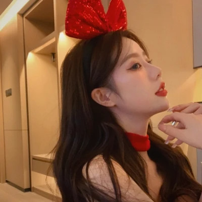 美到犯规！100张女生高清耐看头像大集合 女生头像 第26张