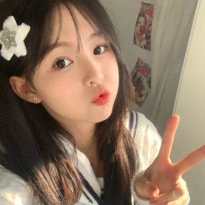 美到犯规！100张女生高清耐看头像大集合 女生头像 第34张