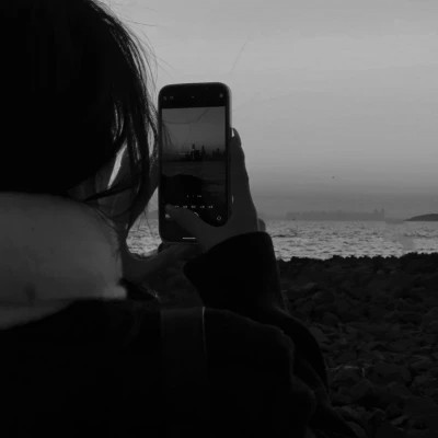黑白系微信女生头像大全，100 张超有格调 女生头像 第28张