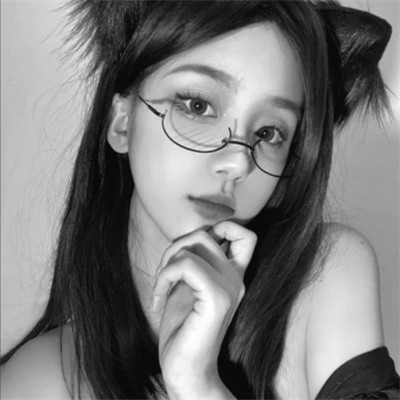 超绝！100张高质量黑白温柔女生头像来袭 女生头像 第66张