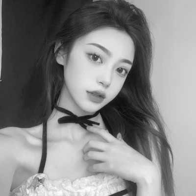 超绝！100张高质量黑白温柔女生头像来袭 女生头像 第96张