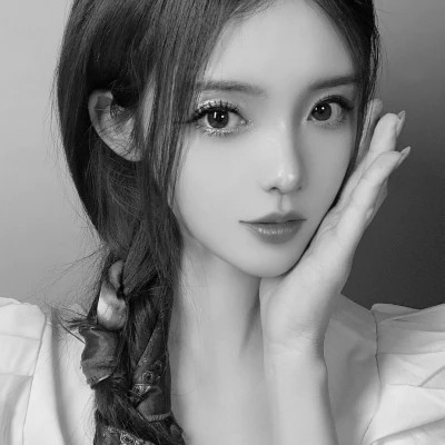 宝藏！100张小众黑白ins风女生真人头像来袭 女生头像 第51张