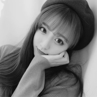 宝藏！100张小众黑白ins风女生真人头像来袭 女生头像 第56张