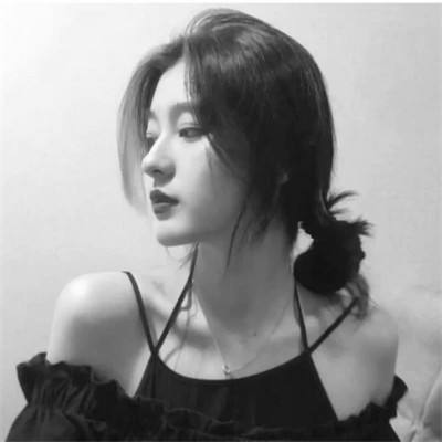 宝藏！100张小众黑白ins风女生真人头像来袭 女生头像 第82张