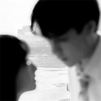 神秘又浪漫！100张黑白系氛围感情侣头像一左一右图片 情侣头像 第79张