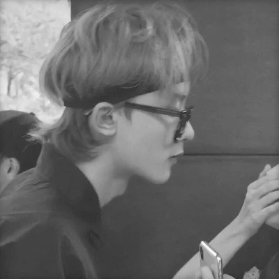 神秘又浪漫！100张黑白系氛围感情侣头像一左一右图片 情侣头像 第95张