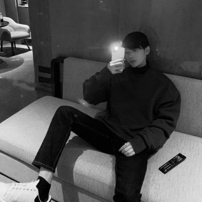 超酷黑白男生专用头像大集合 男生头像 第19张