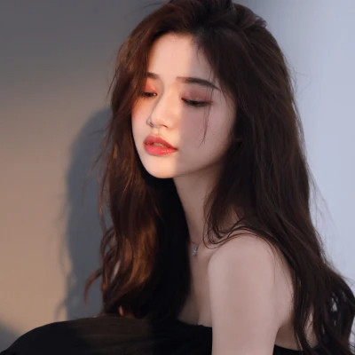 微信头像图片女，姐妹们快来挑选 女生头像 第4张