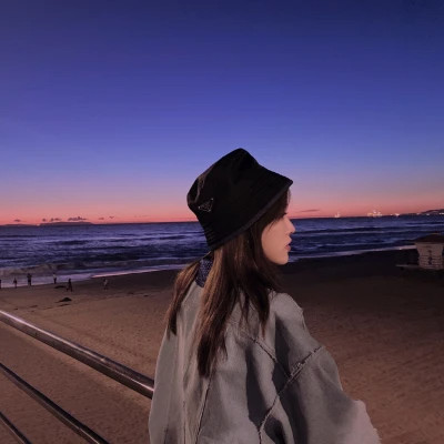 微信头像图片女，姐妹们快来挑选 女生头像 第15张