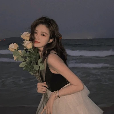 微信头像图片女，姐妹们快来挑选 女生头像 第25张