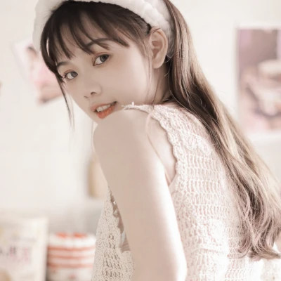 🌟绝美！女生简单又好看的头像大全 女生头像 第2张