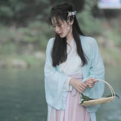 🌟绝美！女生简单又好看的头像大全 女生头像 第24张