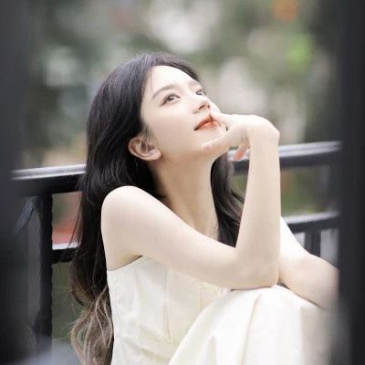 🌟绝美！女生简单又好看的头像大全 女生头像 第34张