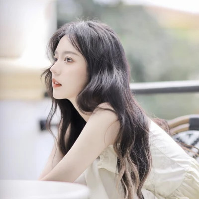 🌟绝美！女生简单又好看的头像大全 女生头像 第37张