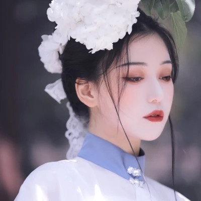 宝藏！100张超稀有真人女生头像来袭 女生头像 第32张