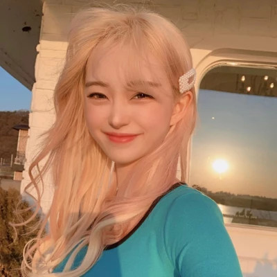 宝藏！100张超稀有真人女生头像来袭 女生头像 第37张