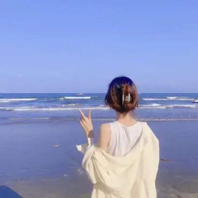头像慵懒偏冷淡风，狠狠拿捏氛围感 女生头像 第2张