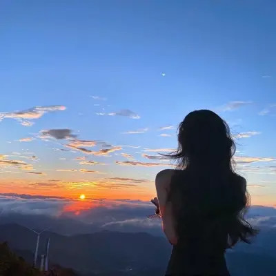 ins慵懒风学生女头，被这组女头美哭😭 女生头像 第35张