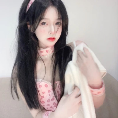 🌟ins风高级质感女生头像大放送 女生头像 第14张