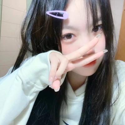 🌟ins风高级质感女生头像大放送 女生头像 第40张 🌟ins风高级质感女生头像大放送 女生头像 第40张