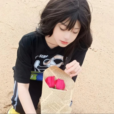 2025必看！超有高级质感的ins风女生头像来袭  女生头像 第9张