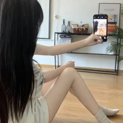 2025必看！超有高级质感的ins风女生头像来袭  女生头像 第21张
