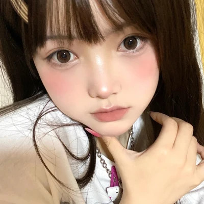 2025必看！超有高级质感的ins风女生头像来袭  女生头像 第36张
