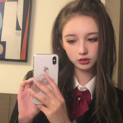 Ins风高级质感女头像来袭 女生头像 第3张