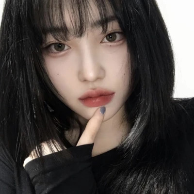 Ins风高级质感女头像来袭 女生头像 第22张