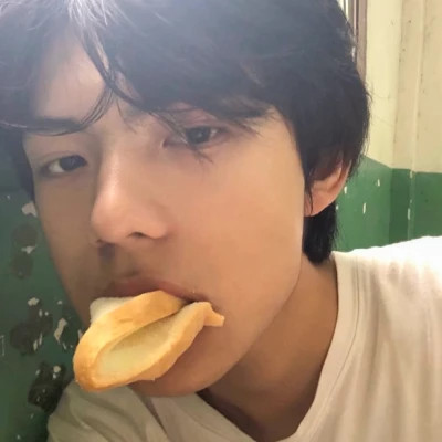 100张真人帅气男生头像大集合，颜值瞬间up！ 男生头像 第32张
