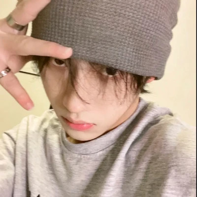 100张真人帅气男生头像大集合，颜值瞬间up！ 男生头像 第68张