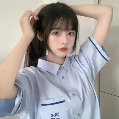 「精选100 张」女生真人头像高清无水印分享：甜美风、氛围感、御姐范，总有你爱的款！ 女生头像 第27张