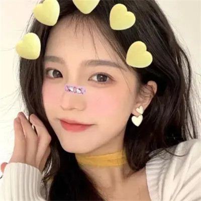 「精选100 张」女生真人头像高清无水印分享：甜美风、氛围感、御姐范，总有你爱的款！ 女生头像 第67张