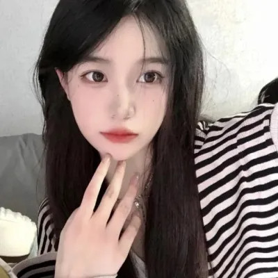 「精选100 张」女生真人头像高清无水印分享：甜美风、氛围感、御姐范，总有你爱的款！ 女生头像 第69张