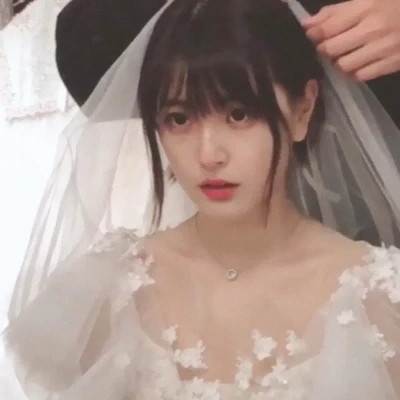 「精选100 张」女生真人头像高清无水印分享：甜美风、氛围感、御姐范，总有你爱的款！ 女生头像 第95张