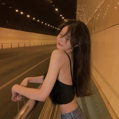 「精选100 张」女生真人头像高清无水印分享：甜美风、氛围感、御姐范，总有你爱的款！ 女生头像 第100张