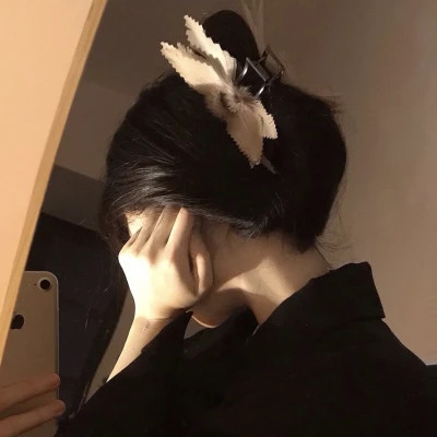 绝了！100张女生超好看不露脸背影头像来袭 女生头像 第48张