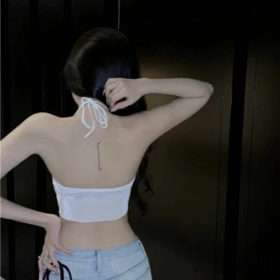 氛围感拉满的小众高级女生背影头像大集合 女生头像 第17张