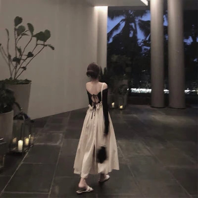 氛围感拉满的小众高级女生背影头像大集合 女生头像 第32张
