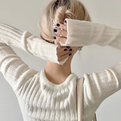 氛围感拉满的小众高级女生背影头像大集合 女生头像 第66张
