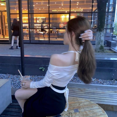 氛围感拉满的小众高级女生背影头像大集合 女生头像 第74张