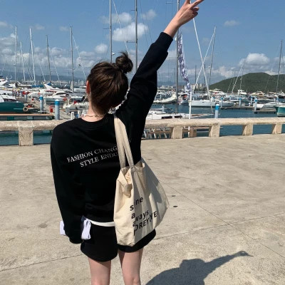氛围感拉满的小众高级女生背影头像大集合 女生头像 第88张