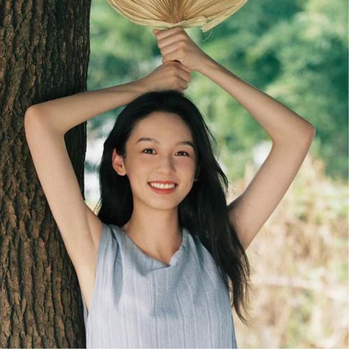 2025新款头像女，速来围观 女生头像 第23张