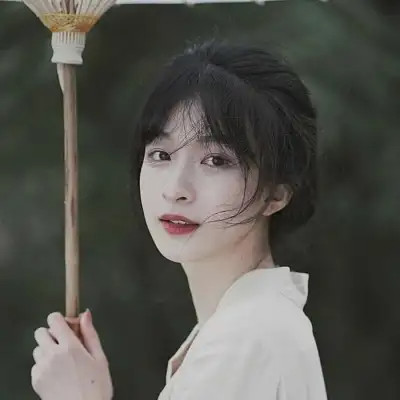 伤感清冷破碎感白月光头像，清冷破碎感拉满 女生头像 第16张
