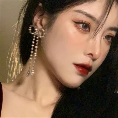 伤感清冷破碎感白月光头像，清冷破碎感拉满 女生头像 第25张