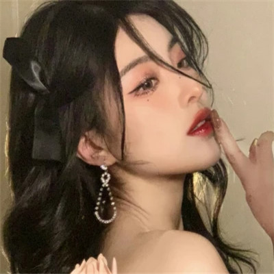 伤感清冷破碎感白月光头像,清冷破碎感拉满 女生头像 第32张 伤感清冷破碎感白月光头像,清冷破碎感拉满 女生头像 第32张