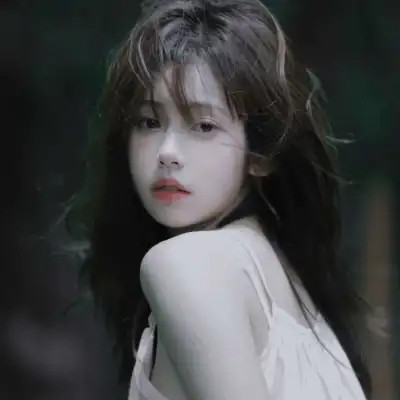 伤感清冷破碎感白月光头像，清冷破碎感拉满 女生头像 第17张